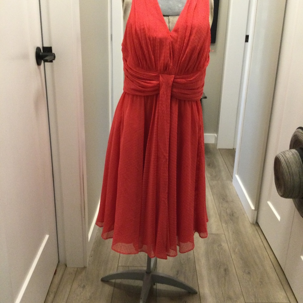 Like New Gorgeous Vera Wang Dress